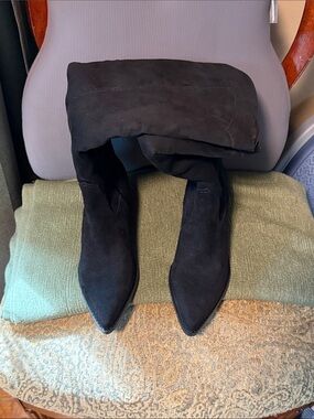 Black faux Suede Knee-High Cowboy Boots